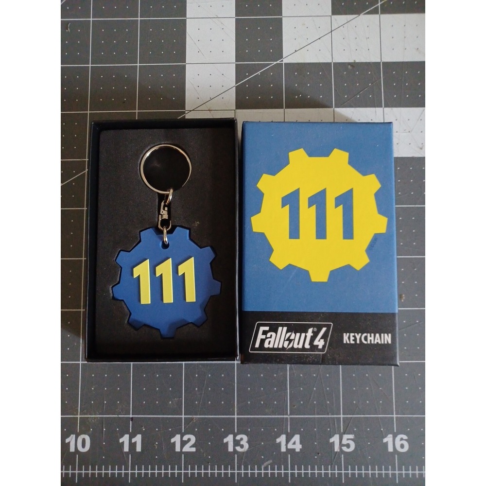 Fallout Vault-Tec Vault 111 Keyring Keychain Bethesda‎ 2015